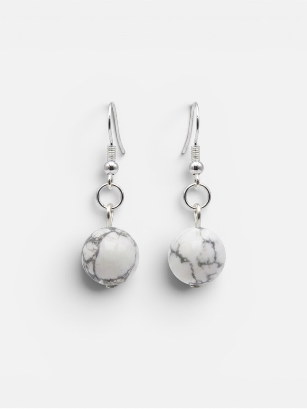 925 HOWLITE BELLE EARRINGS
